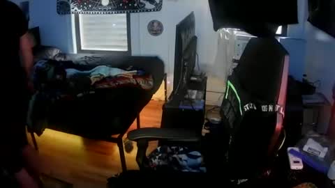 Snapshot of scoobysnaxxxxx chatting on October 12, 12:26 pm scoobysnaxxxxx online show from October 12, 12:26 pm