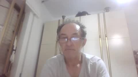 Snapshot of scotchwhieskie chatting on September 9, 7:02 pm scotchwhieskie online show from September 9, 7:02 pm