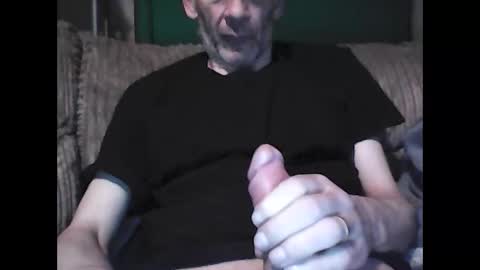 Snapshot of scots_repeater chatting on December 16, 8:52 am scots_repeater online show from December 16, 8:52 am
