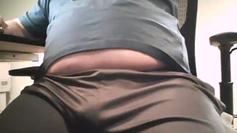 Snapshot of scottie813 chatting on December 19, 7:40 pm scottie813 online show from December 19, 7:40 pm