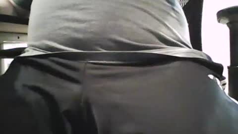 Snapshot of scottie813 chatting on December 24, 1:50 pm scottie813 online show from December 24, 1:50 pm