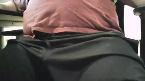 Snapshot of scottie813 chatting on December 26, 12:27 pm scottie813 online show from December 26, 12:27 pm