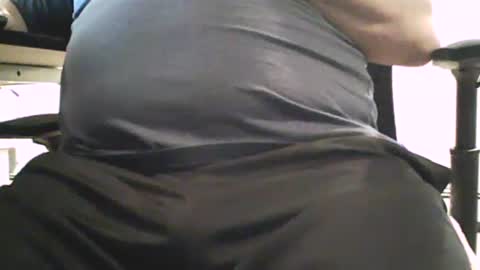 Snapshot of scottie813 chatting on October 10, 11:42 am scottie813 online show from October 10, 11:42 am