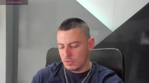 Snapshot of scotty_music chatting on September 11, 7:14 pm Ricardo online show from September 11, 7:14 pm