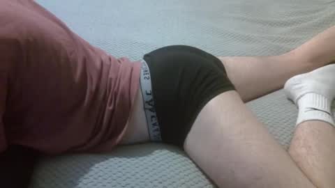 Snapshot of scottyboyyy94 chatting on November 3, 7:04 pm scottyboyyy94 online show from November 3, 7:04 pm