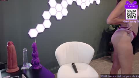 Snapshot of scout_has_fun chatting on October 15, 1:33 pm Scout has fun online show from October 15, 1:33 pm