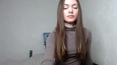 Snapshot of scratc_h chatting on February 24, 10:14 pm scratc_h online show from February 24, 10:14 pm