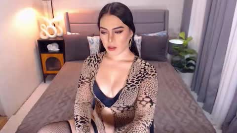 Snapshot of screaminghole chatting on November 25, 11:54 am screaminghole online show from November 25, 11:54 am