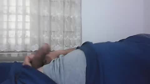 Snapshot of screw2 chatting on January 19, 6:53 am Evren online show from January 19, 6:53 am