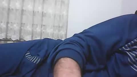 Snapshot of screw2 chatting on January 27, 6:52 pm Evren online show from January 27, 6:52 pm