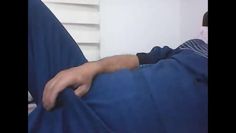 Snapshot of screw2 chatting on November 29, 11:24 am Evren online show from November 29, 11:24 am