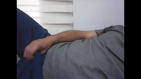 Snapshot of screw2 chatting on November 30, 10:30 am Evren online show from November 30, 10:30 am