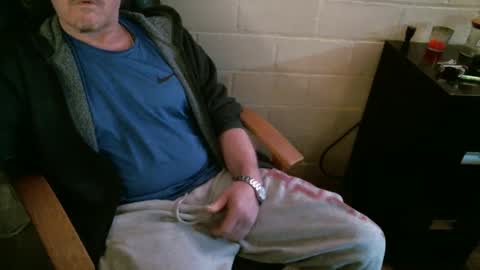 Snapshot of sdh69 chatting on January 5, 6:24 pm eating pussy sucking dick online show from January 5, 6:24 pm