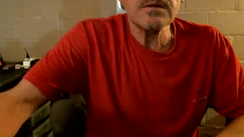 Snapshot of sdh69 chatting on November 23, 4:01 am eating pussy sucking dick online show from November 23, 4:01 am