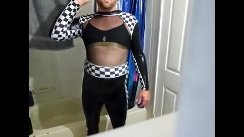 Snapshot of sdraftt45 chatting on February 18, 4:04 am Arin online show from February 18, 4:04 am