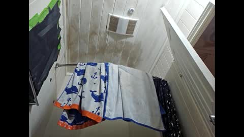 Snapshot of sdraftt45 chatting on September 24, 5:44 am Arin online show from September 24, 5:44 am