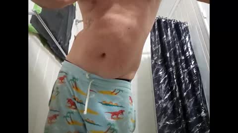 Snapshot of sdraftt45 chatting on October 5, 10:57 am Arin online show from October 5, 10:57 am