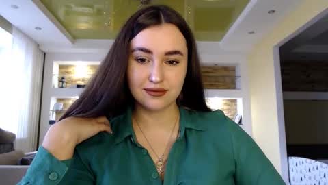 Snapshot of sea_cocktail chatting on January 3, 8:32 am Elizabeth  online show from January 3, 8:32 am