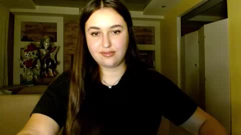 Snapshot of sea_cocktail chatting on November 28, 2:20 pm Elizabeth online show from November 28, 2:20 pm