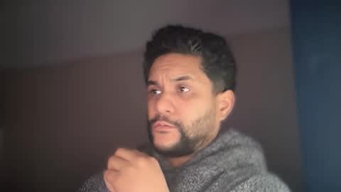 Snapshot of seadog00 chatting on December 17, 10:54 am seadog00 online show from December 17, 10:54 am