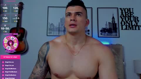 Snapshot of sean_carrera69 chatting on January 23, 11:05 pm Sean Carrera online show from January 23, 11:05 pm