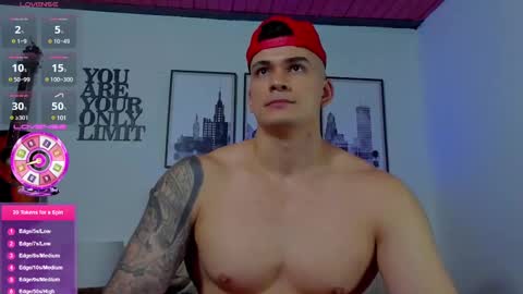 Snapshot of sean_carrera69 chatting on March 6, 11:42 pm Sean Carrera online show from March 6, 11:42 pm