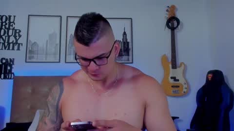 Snapshot of sean_carrera69 chatting on September 18, 2:57 am Sean Carrera online show from September 18, 2:57 am