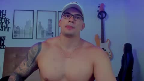 Snapshot of sean_carrera69 chatting on October 23, 4:06 pm Sean Carrera online show from October 23, 4:06 pm