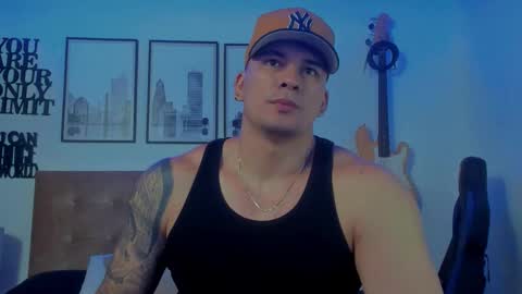 Snapshot of sean_carrera69 chatting on October 24, 5:42 pm Sean Carrera online show from October 24, 5:42 pm