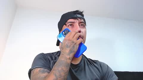 Steven online show from February 27, 8:39 am