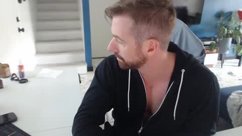 Sean Blue online show from November 20, 5:45 pm