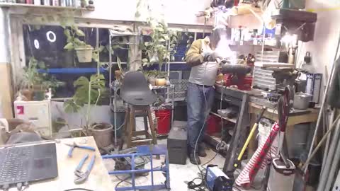 Snapshot of seattlemanwhore chatting on November 15, 3:19 pm Seattlemanwhore online show from November 15, 3:19 pm