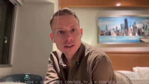 Snapshot of seb_tv chatting on December 14, 2:56 am Sebastian online show from December 14, 2:56 am