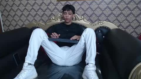 Sebastian Alvarez online show from September 30, 8:58 pm