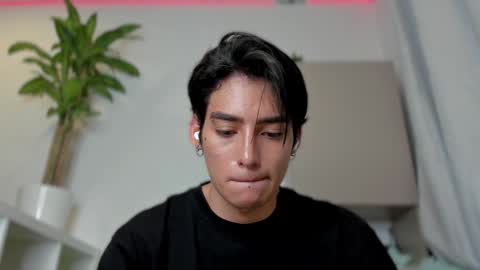 sebastian online show from January 12, 1:11 am