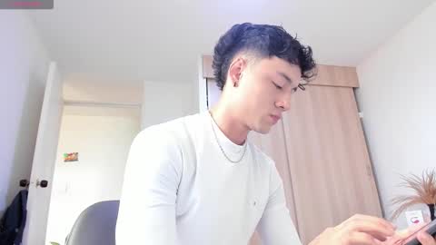 Snapshot of sebastian_dash chatting on October 30, 7:58 pm SEBAS online show from October 30, 7:58 pm