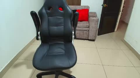 juan  sebastian online show from February 17, 7:21 pm