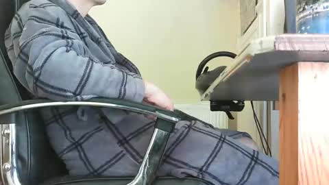 sebastianspalding450 online show from April 13, 9:04 am