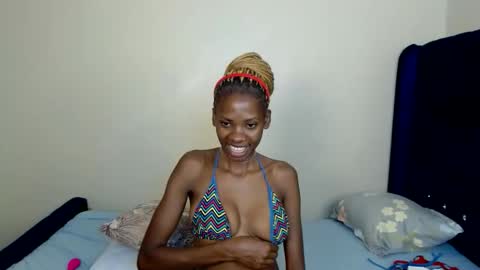 sebatrishaa online show from February 14, 3:42 pm