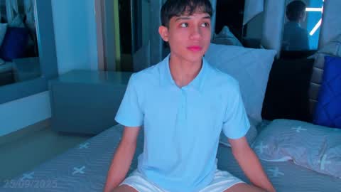 Sebastian online show from September 25, 7:50 pm