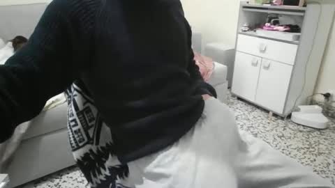 Snapshot of sebseb71 chatting on December 29, 10:34 am sebseb71 online show from December 29, 10:34 am