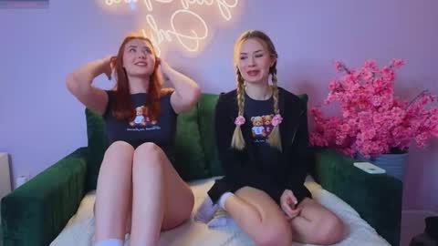 secret_materialz online show from November 17, 8:42 am