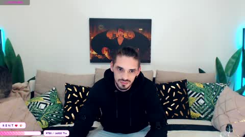 Snapshot of secret_sir chatting on December 13, 11:28 pm Dean Carter online show from December 13, 11:28 pm