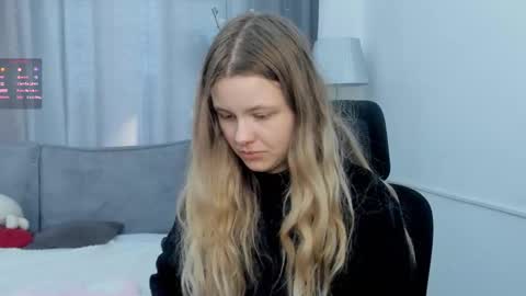 secrettier online show from March 23, 5:55 am