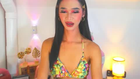 Snapshot of seductive_ashly chatting on September 12, 2:33 am ashly online show from September 12, 2:33 am