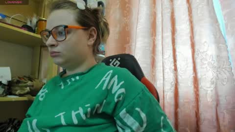 seductive_she_wolf online show from April 4, 3:09 pm