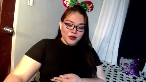 Snapshot of seductivecurvesxxx chatting on December 19, 4:41 am Its me Jazzi online show from December 19, 4:41 am