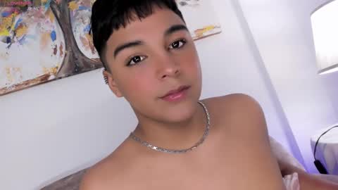 Snapshot of seductivo_jr chatting on February 27, 3:14 am seductivo online show from February 27, 3:14 am