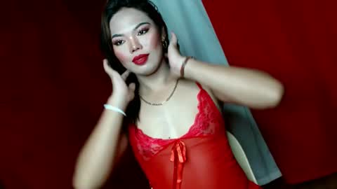 Snapshot of seductress_lust chatting on February 8, 11:33 am cassie online show from February 8, 11:33 am