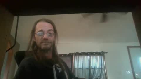 Snapshot of seeaaronscock chatting on January 19, 3:10 pm Aaron Guitar online show from January 19, 3:10 pm